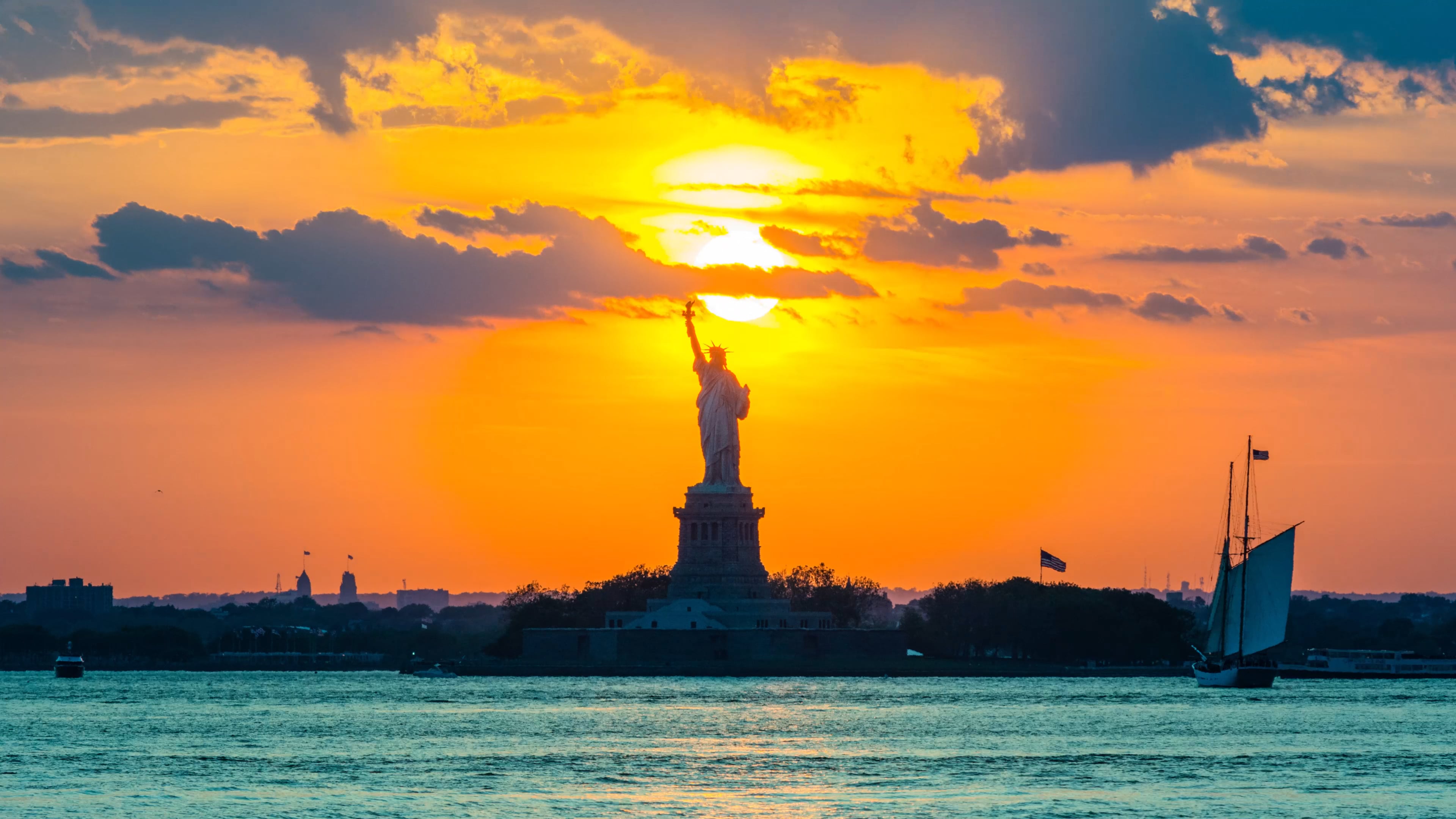 Statue of Liberty Day to Night 4K Sunset Timelapse on Vimeo