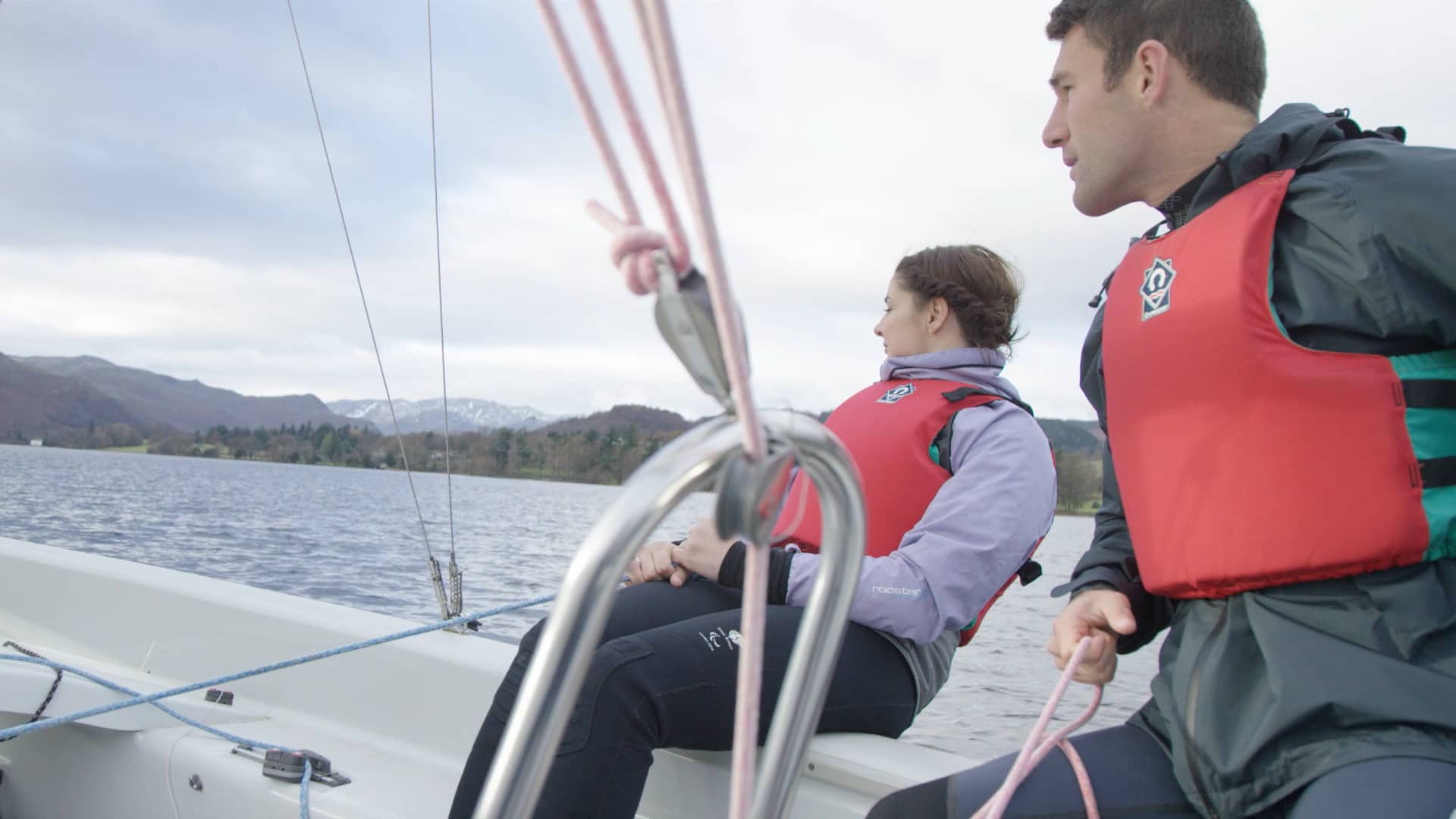 Sailing on Ullswater in the Lake District with Ullswater Yacht Club on
