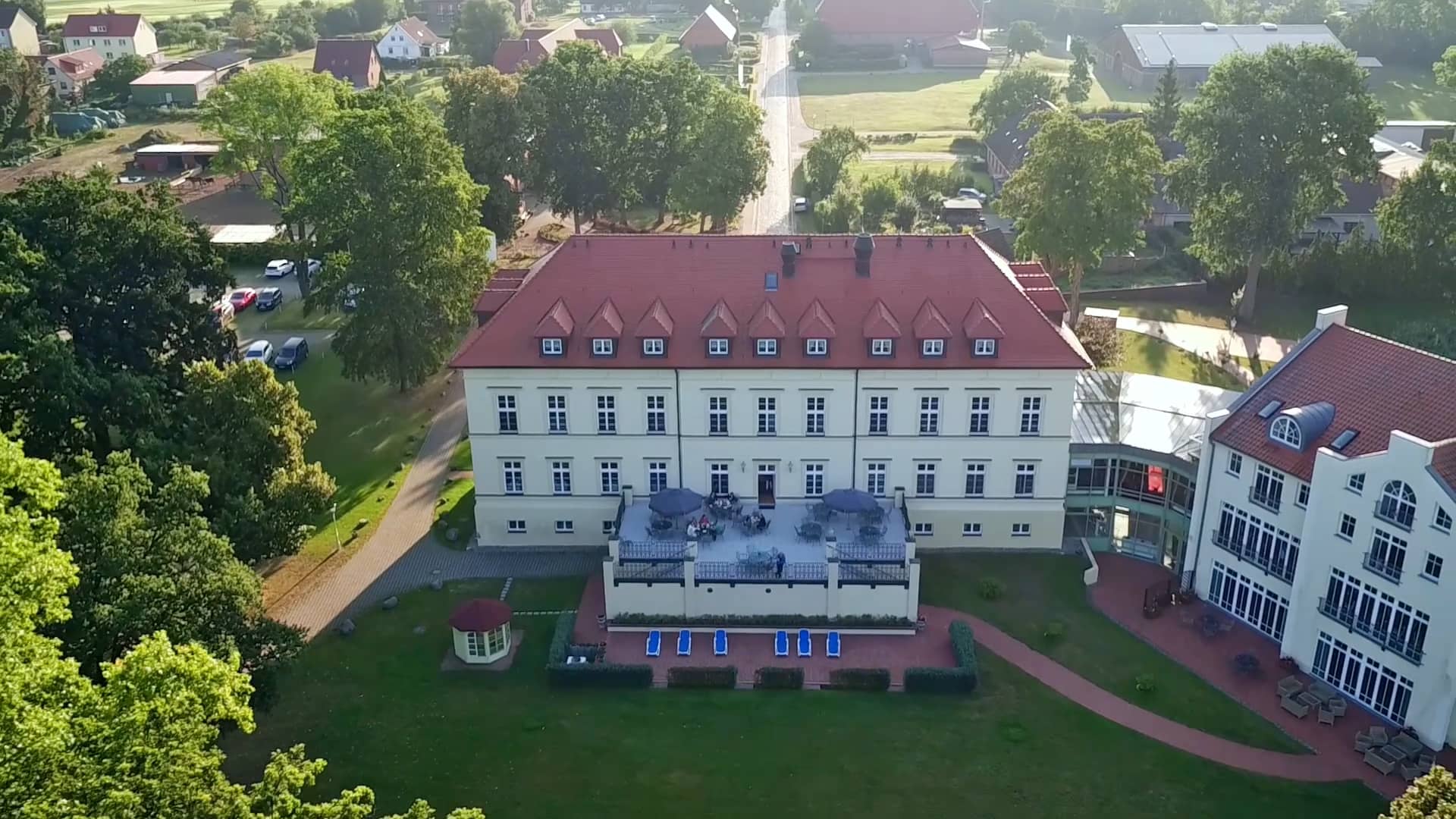 Limes Schlossklinik Rostocker Land on Vimeo