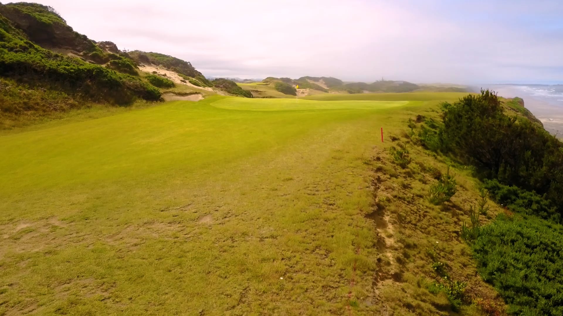 Bandon Dunes Solstice Pacific Dunes No. 13 on Vimeo