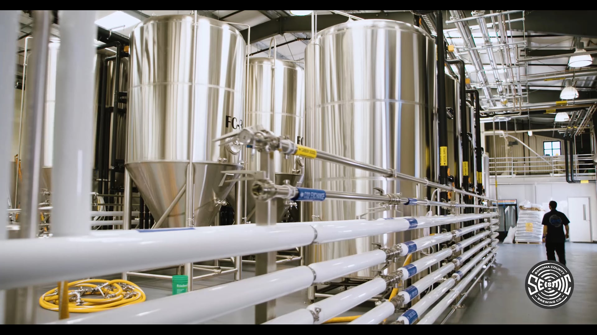 Matthews DuttiDolly Seismic Brewing Co. BTS