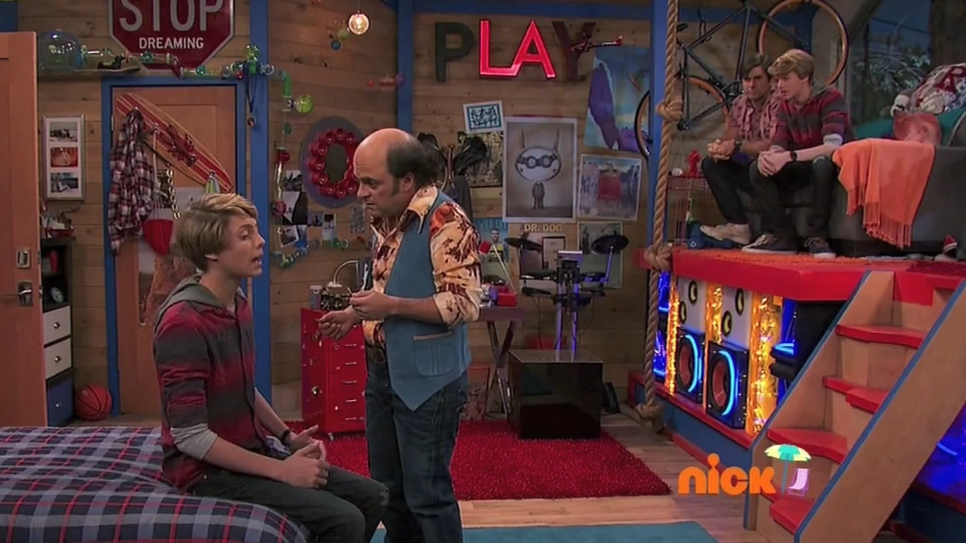 "Schwoz" in Henry Danger - "Twin Henrys" S2 E16p