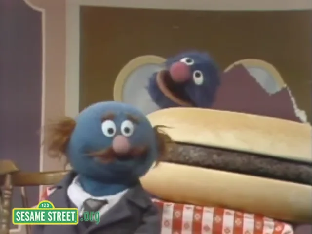 Grover from 'Sesame Street' dishes sweet smoothie