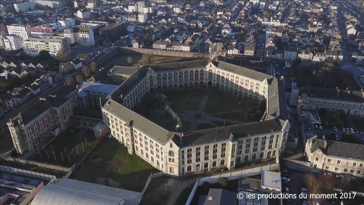 TF1- Prison de femmes