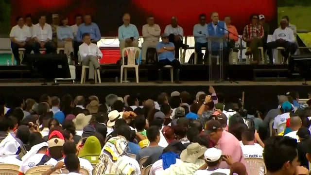 Pazcificadores en la entrega de armas de las FARC-EP