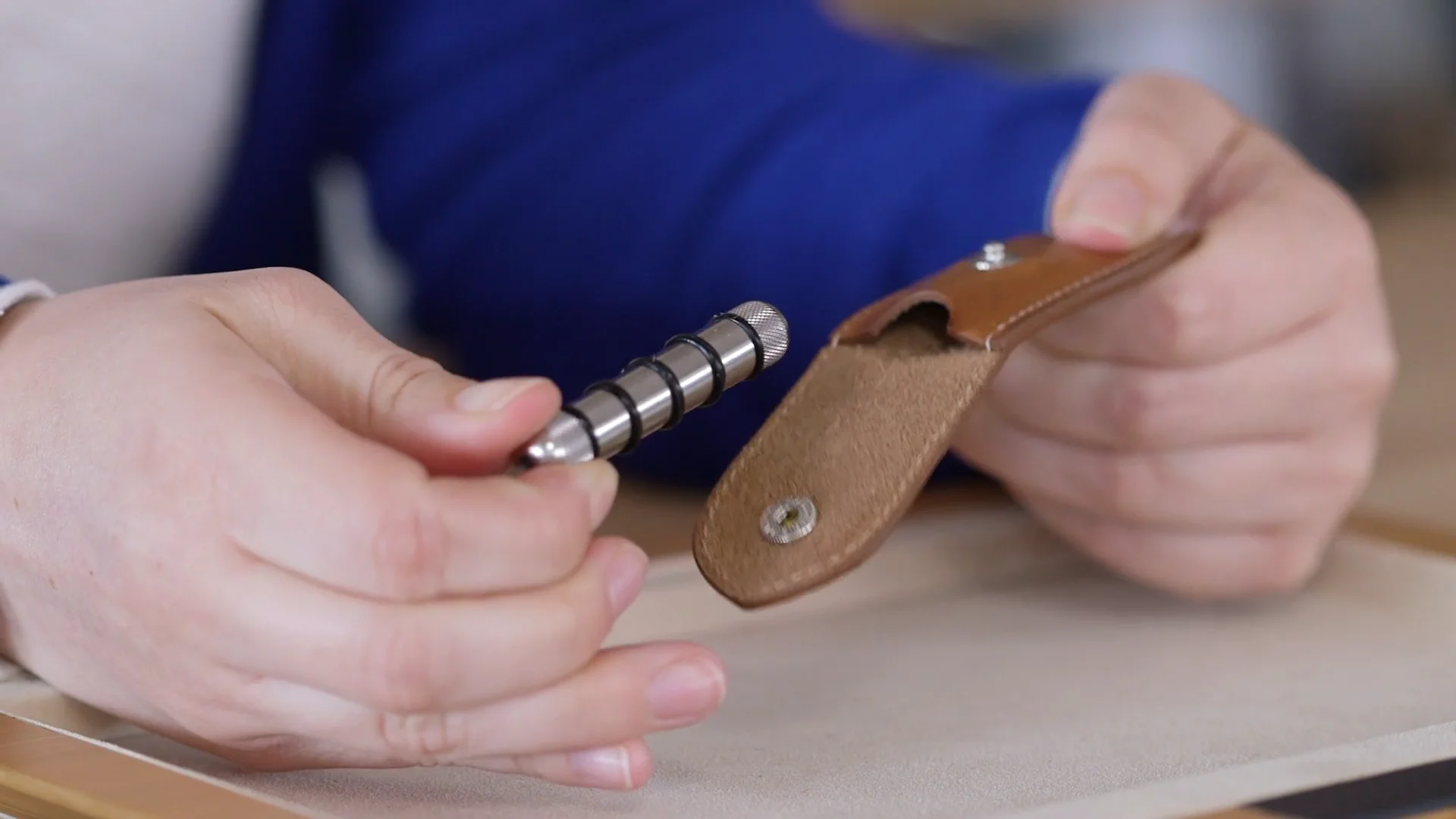 Hodinkee spring bar tool shop