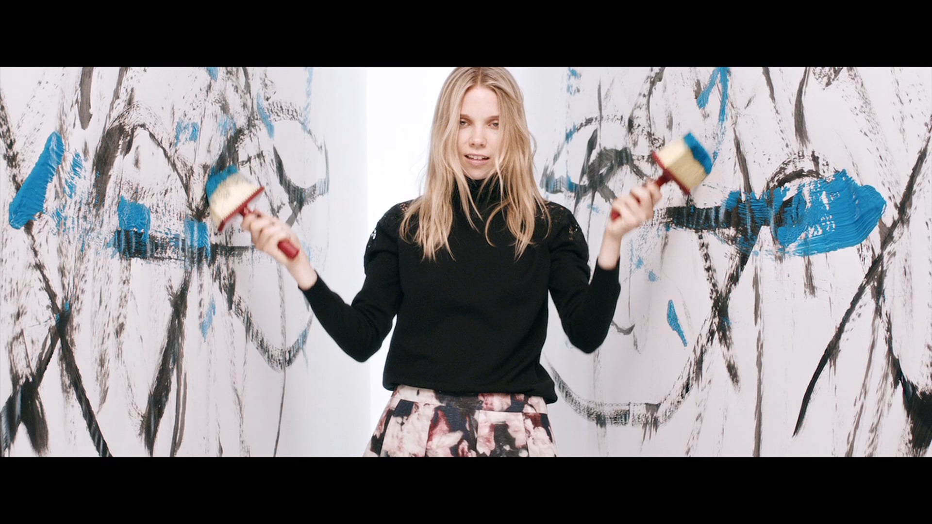 Reiss - Paint the Town