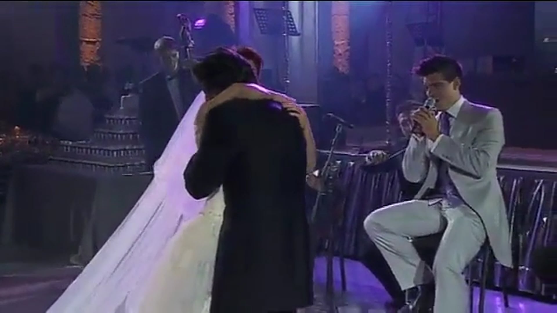 Tocando en la boda de Eugenio Derbez y Alessandra Rosaldo - Agencia de Musicos CDMX