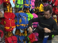 合身的浮力背心 (PFD)