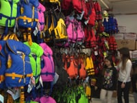 浮力背心 (PFD) 款式