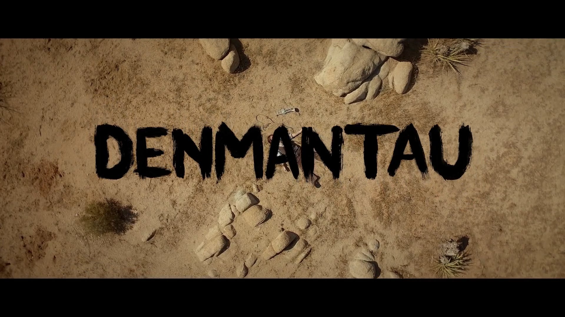 Denmantau "Faces"