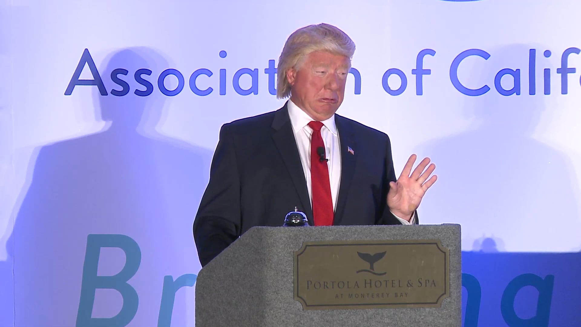 Tim Watters as Donald Trump on Vimeo