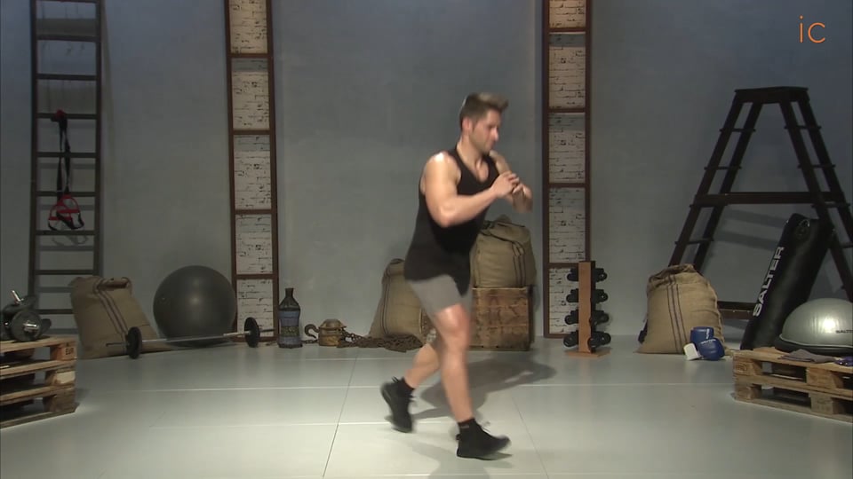 ZANCADAS CON SALTO ALTERNO EN EL SITIO