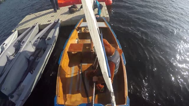 Nibble exercise 2: Watching and steering (mooring, tack gate, mooring)