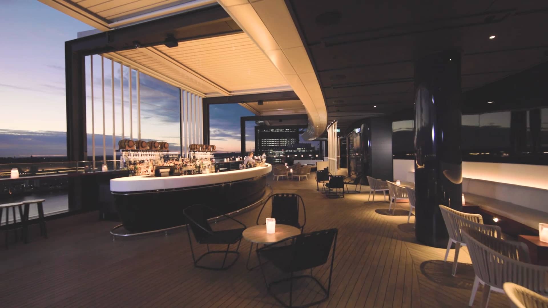 Hyatt Regency Sydney - Zephyr Bar on Vimeo