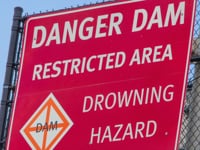 इन क्षेत्रो से बचें