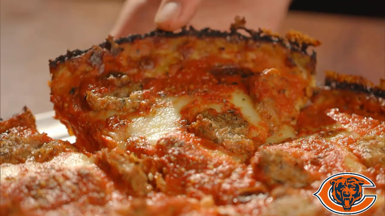 Pequods Pizza is The Best Place to Watch Chicago Bears Games! on Vimeo