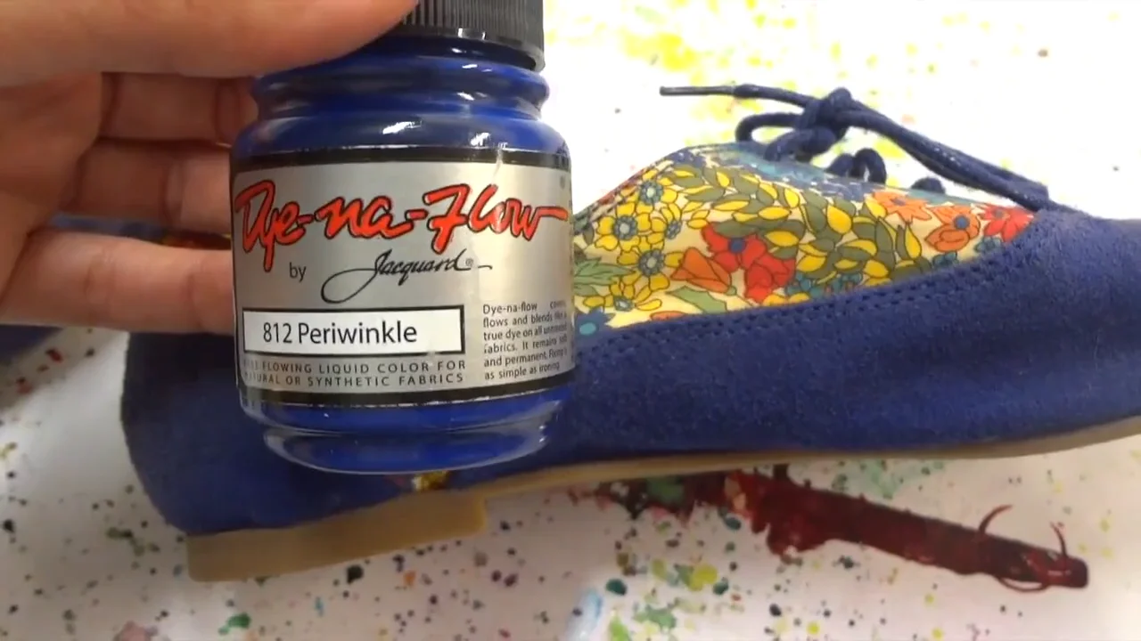 Dye-Na-Flow Blue Suede Shoes on Vimeo