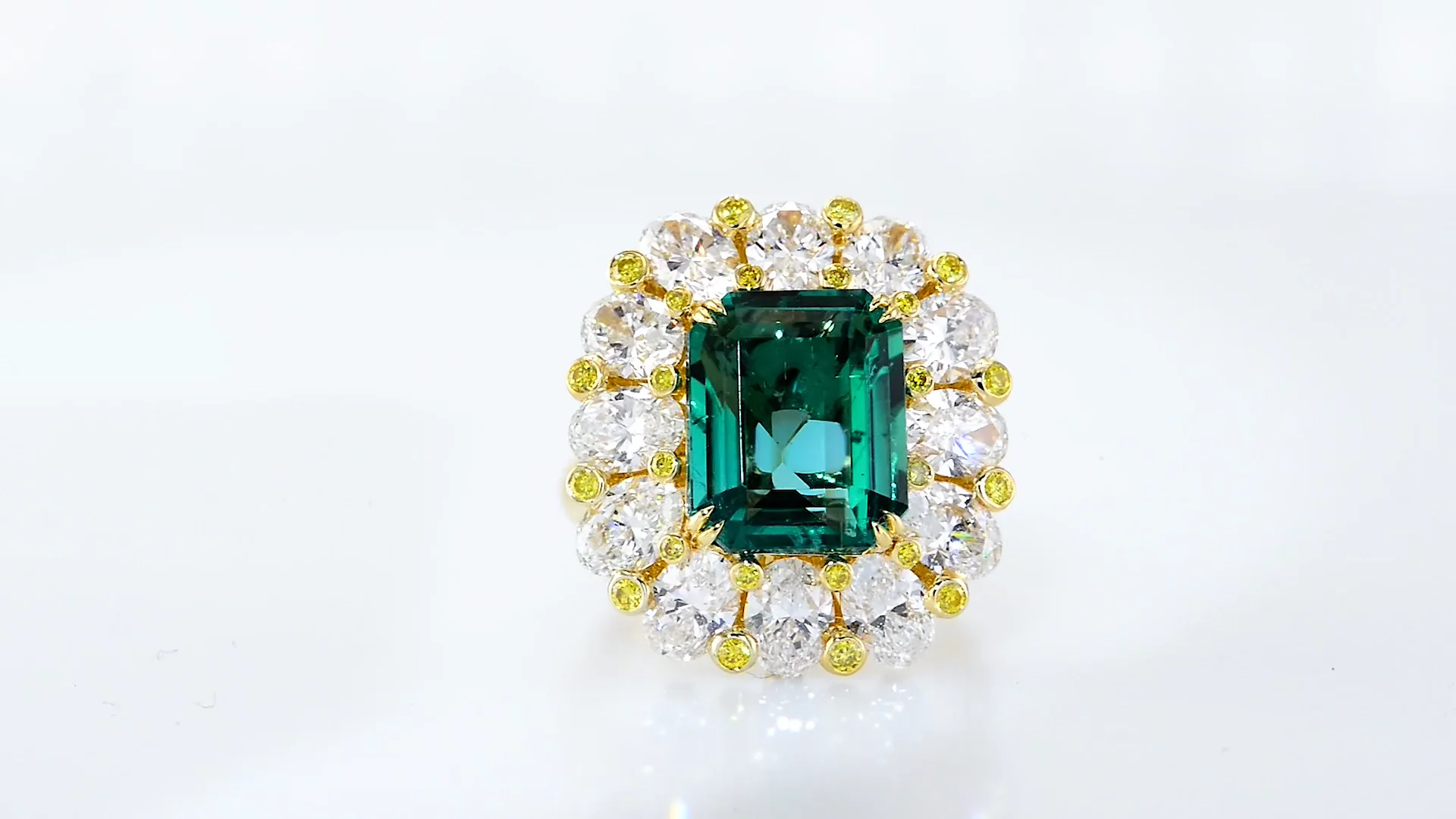 Zambian Emerald, Oval Cut , For Rings And Jewelry Size, Loose outlets Gemstone - 1.90 carats