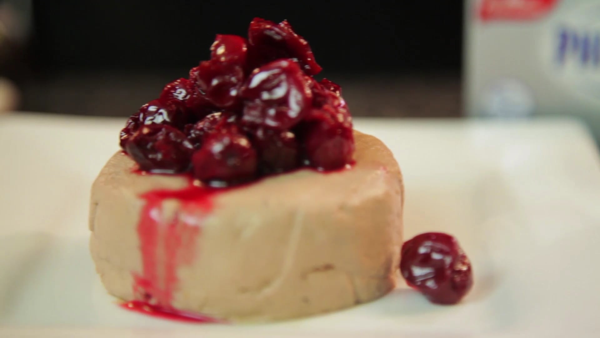 JAMIE GELLER & JOY OF KOSHER - "coeur la creme" with Jamie and Philadelphia Creme Cheese