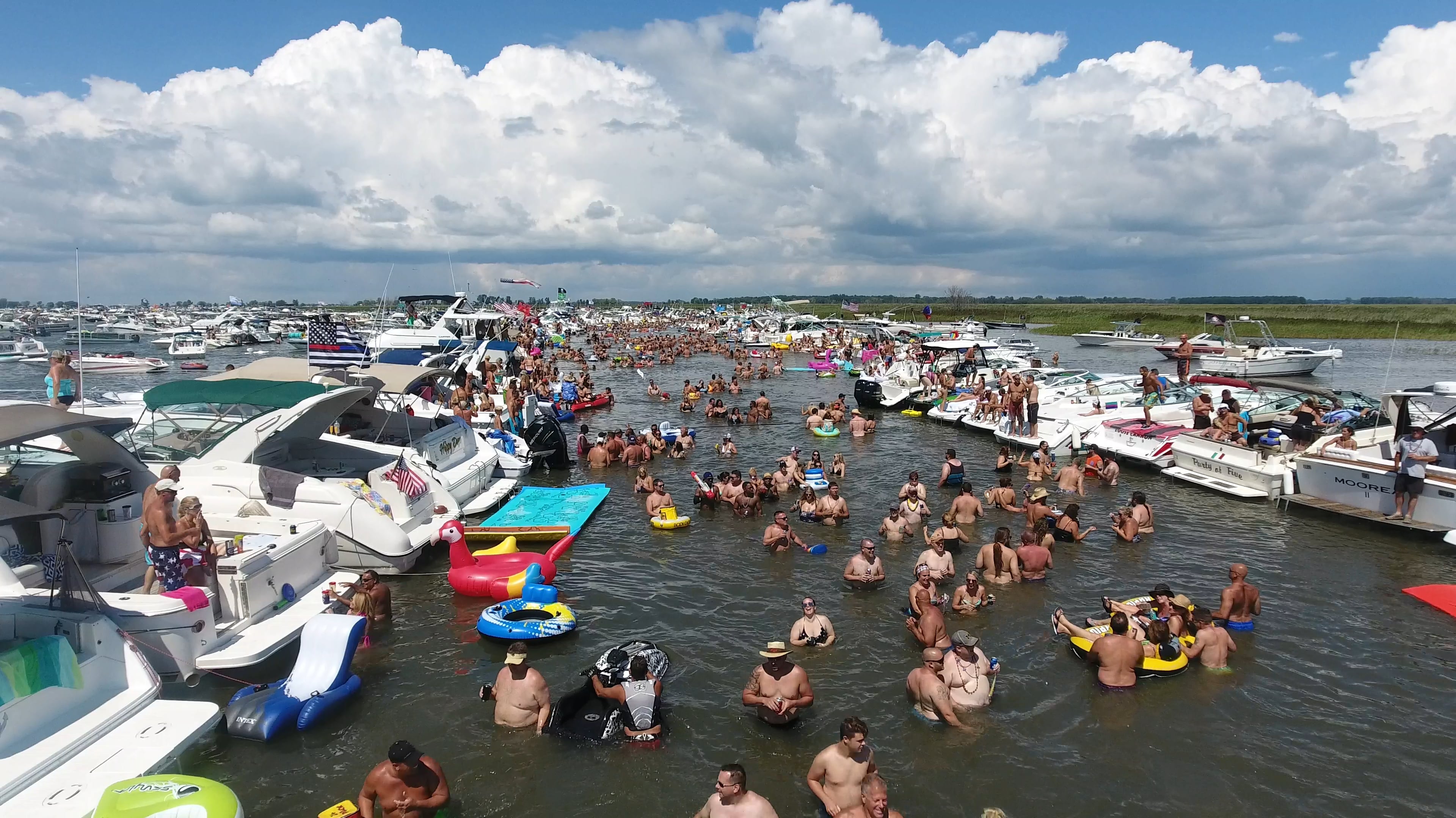 Raft Off 2017 Lake St. Clair Muscamoot Bay 2 on Vimeo