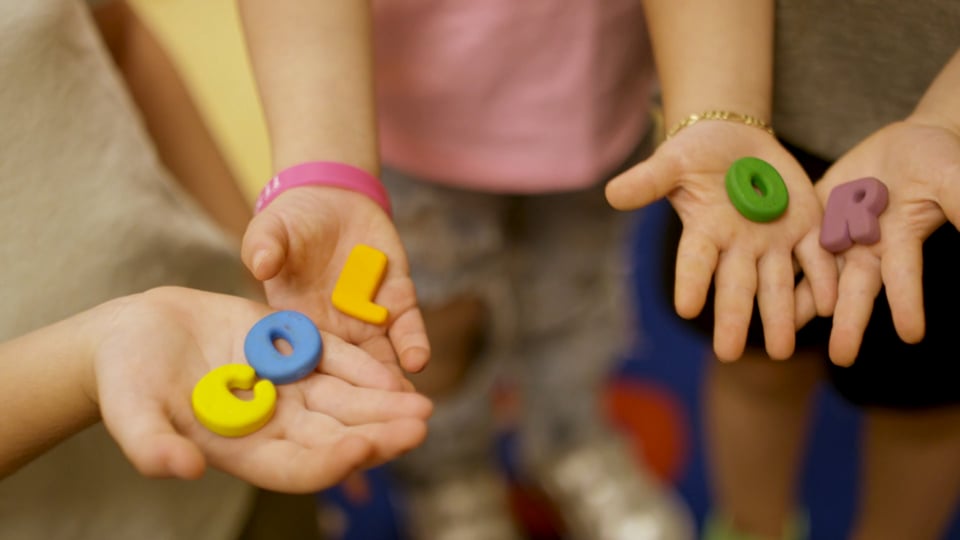 Colorlastics: The Bendable Crayon!