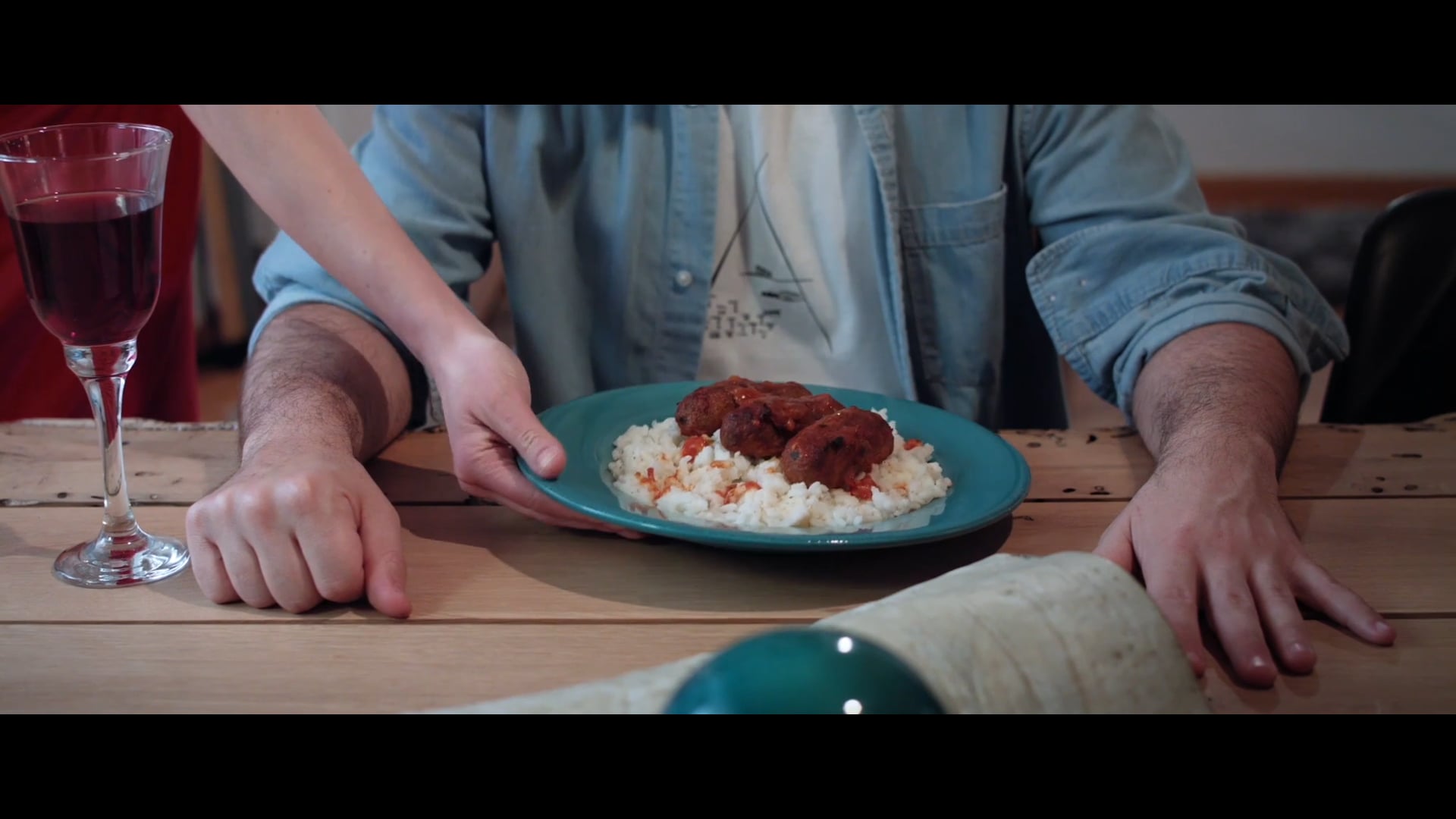 Meatballs - Official Trailer (International version)