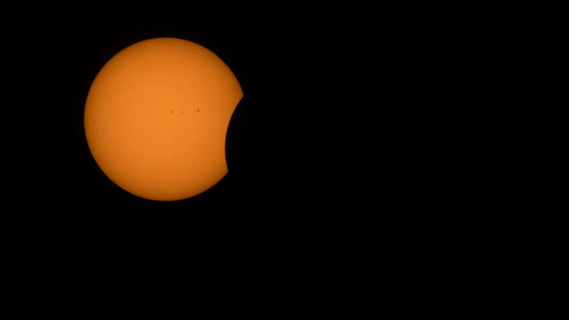 Solar Eclipse August 21 2017 on Vimeo