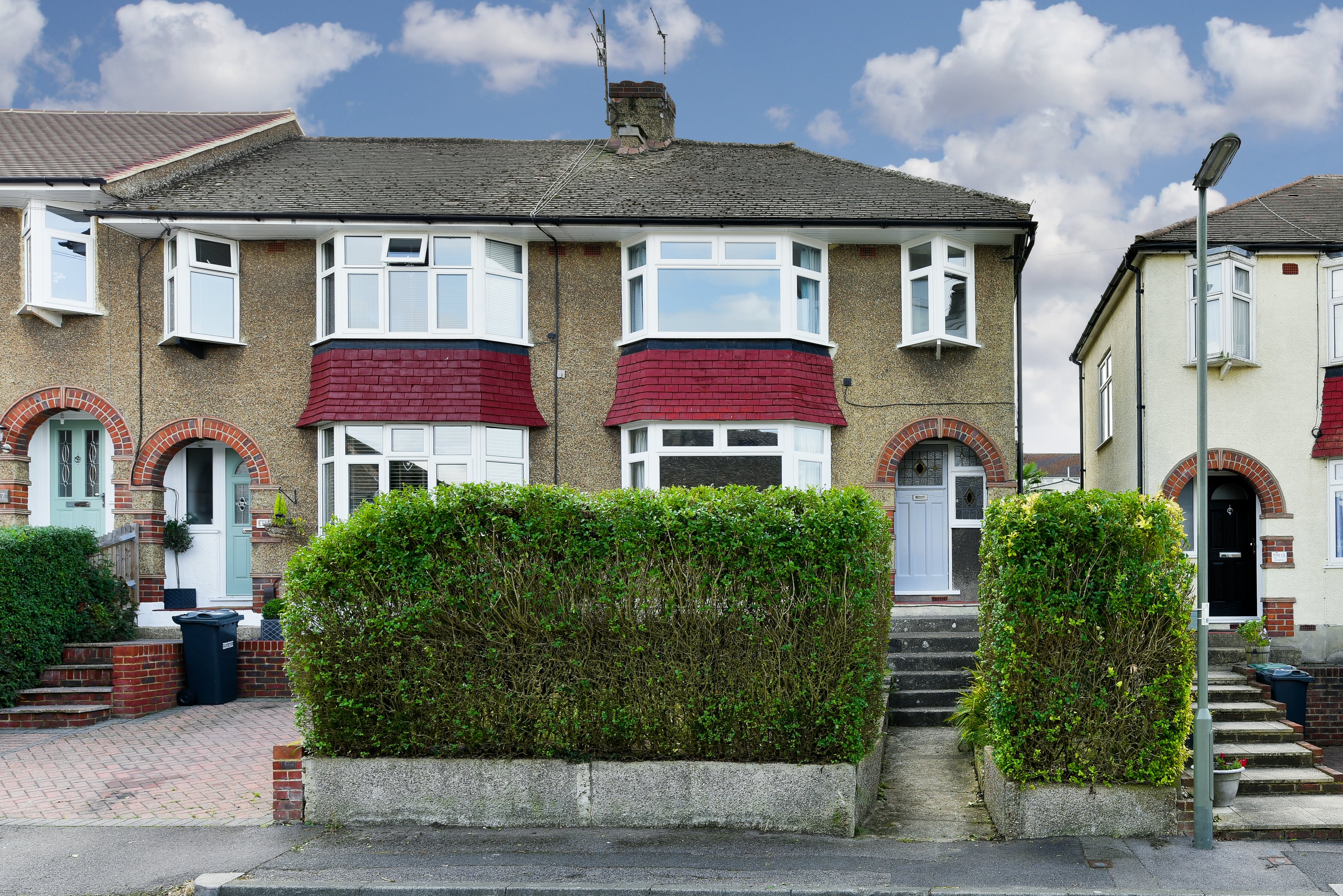 Prince Albert Square, Redhill Ralph James Rentals on Vimeo