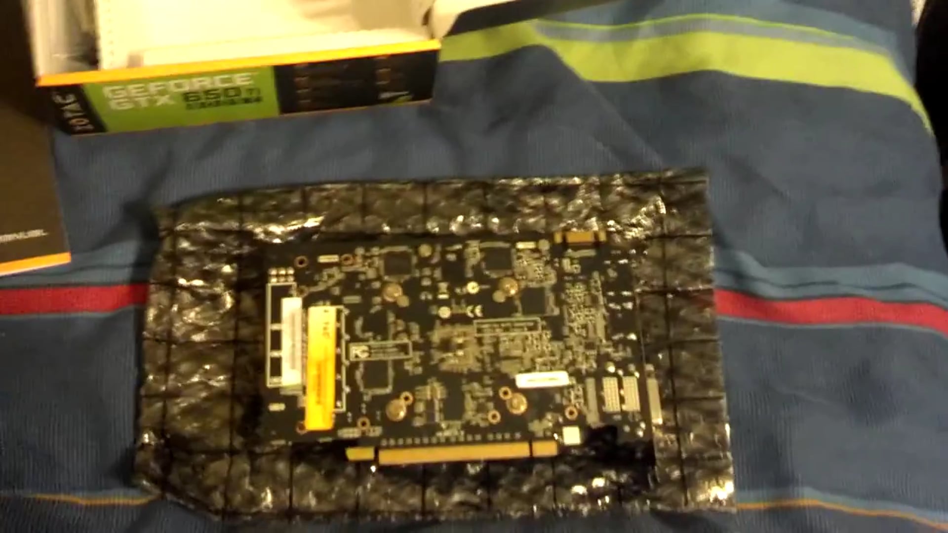 Unboxing & Installation: ZOTAC NVIDIA GeForce GTX 650 Ti BOOST