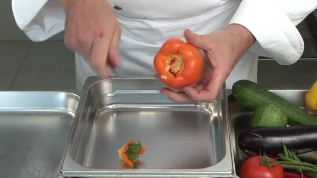 Eplucher un poivron (vidéo) 