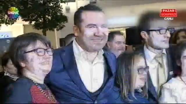 İZEV - SHOW TV - PAZAR SÜRPRİZİ