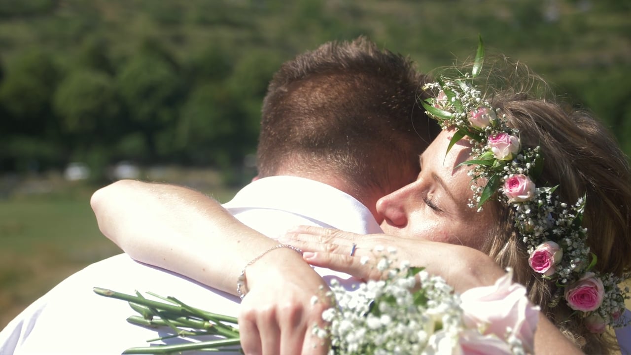 Alexia + Jérémy - film demande mariage surprise arrivee parapente greoliere alpes maritimes | PlanetGFX