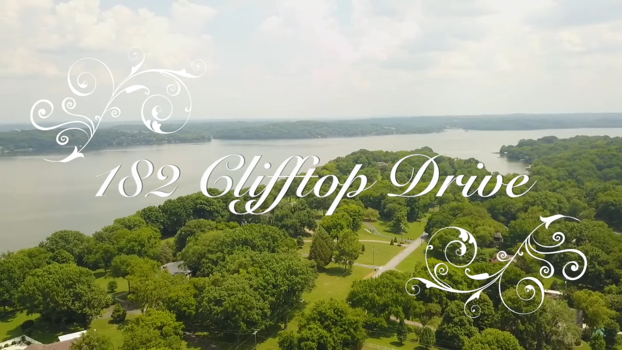 FOR SALE Lakefront Home on Old Hickory Lake 182 Clifftop Drive