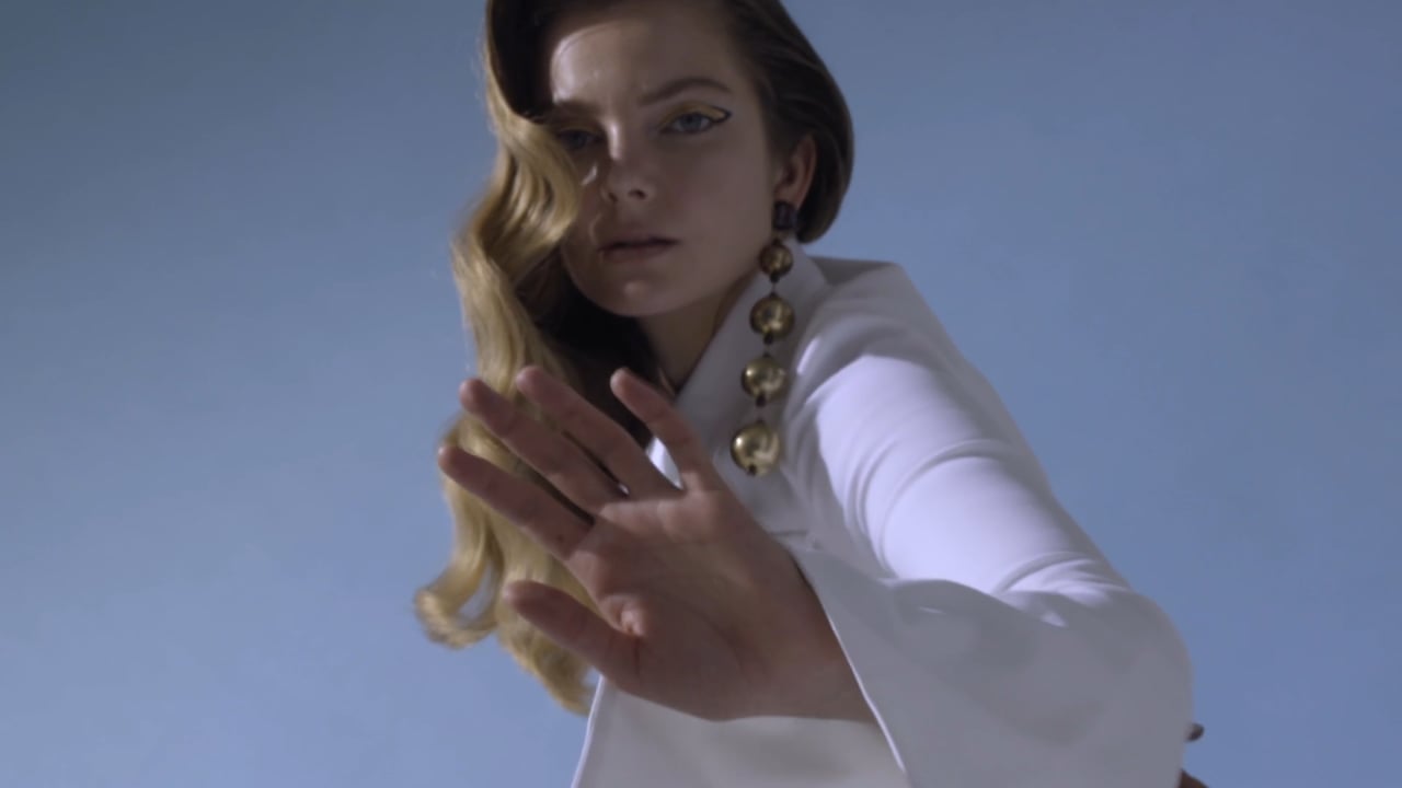 ELLE - DECONSTRACTED