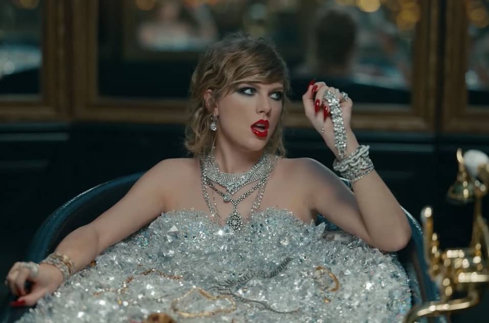 Taylor Swift - Look What You Made Me Do on Vimeo