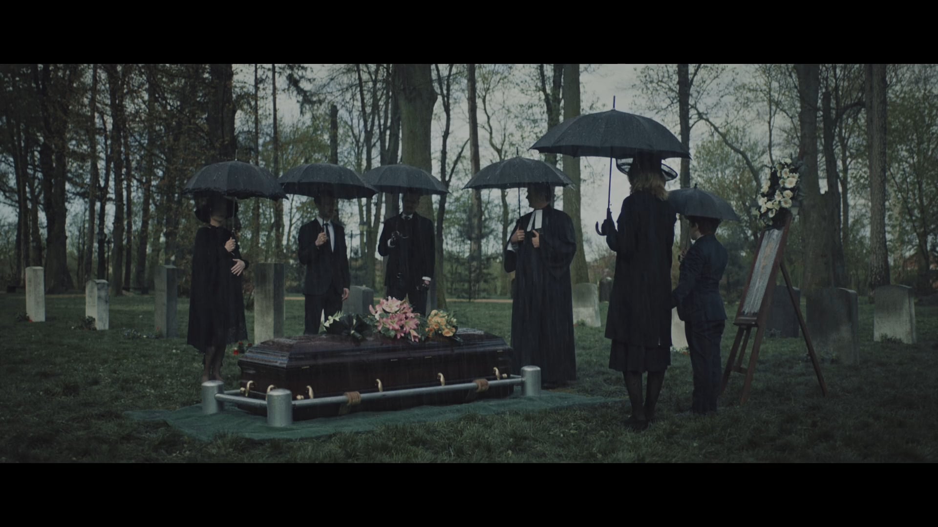 BANK CLER - Funeral