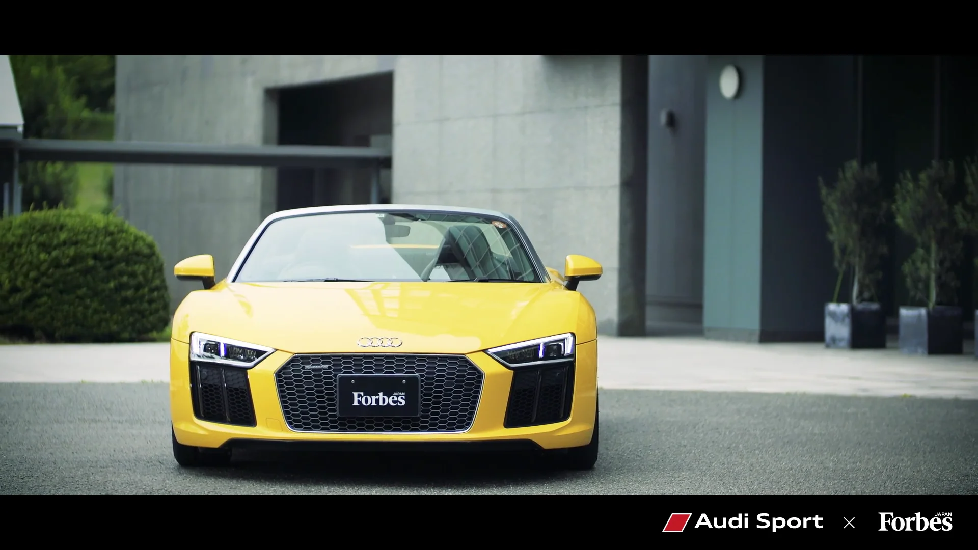 Audi R8 Spyder V10 イエロー Audi R8 Spyder V10 イエロー