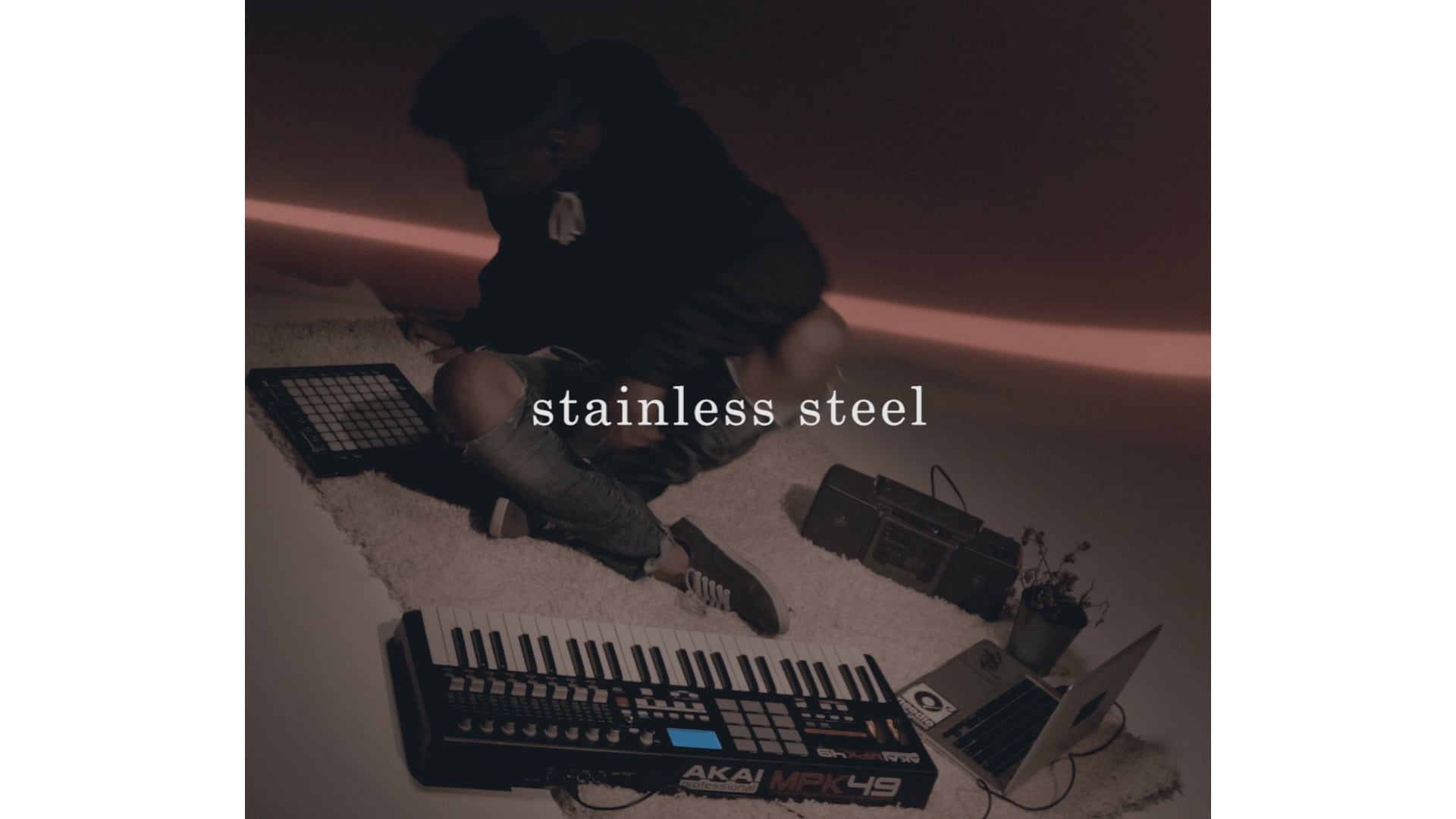 Deffie - Stainless Steel