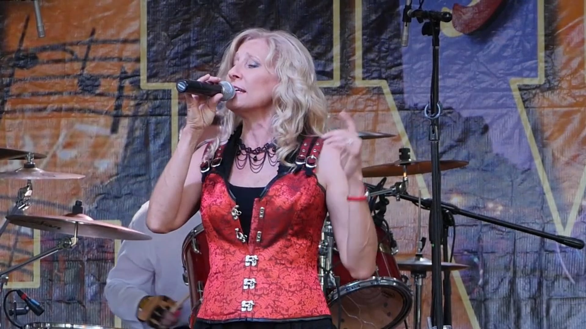 Promotional video thumbnail 2 for Invincible Heart