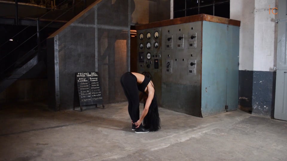 ZANCADA FIJA O SENTADILLA BÚLGARA