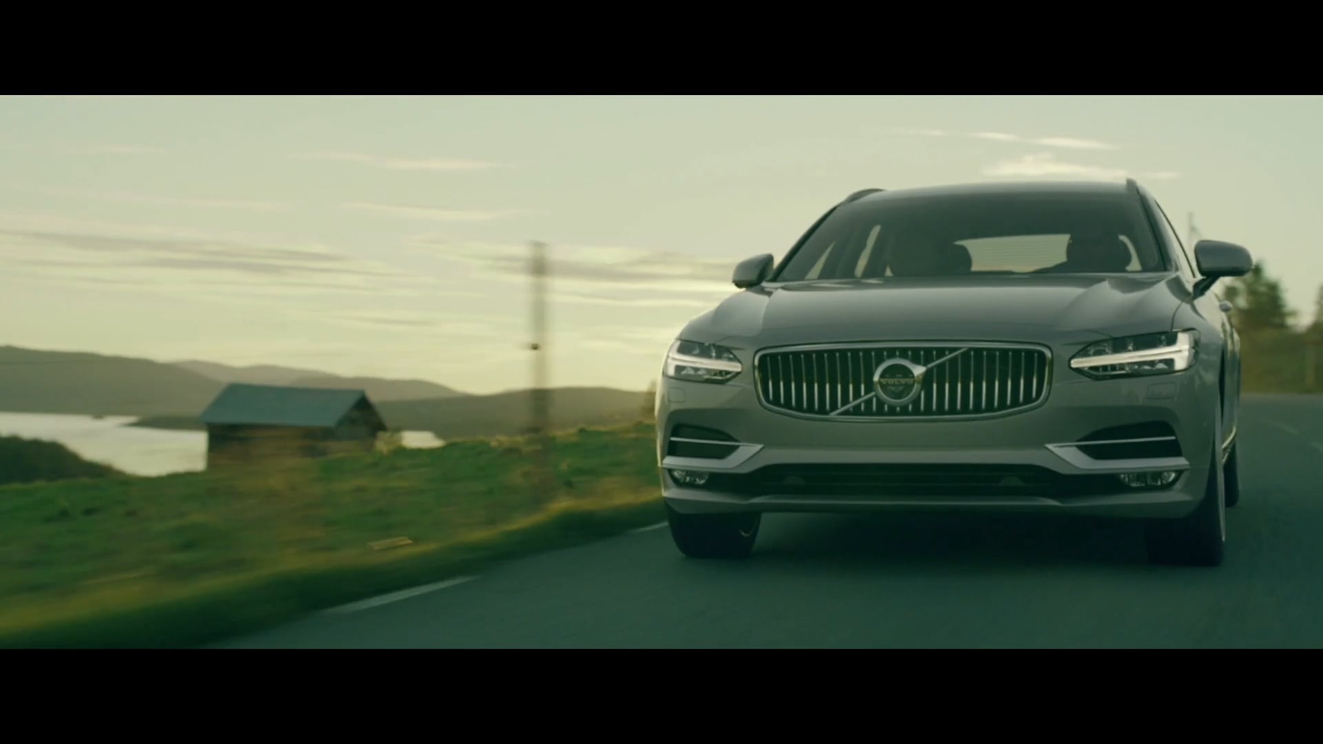 VOLVO S90T8 "PURE POWER" 60