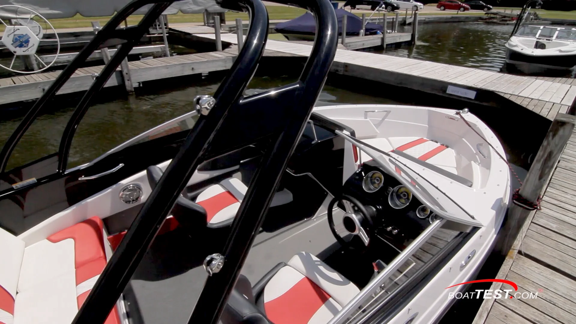 Glastron GTS 180 (2016) - Test Video, image size:1920x1080