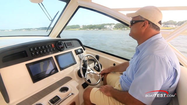 Boat Test Review on BoatTest.com