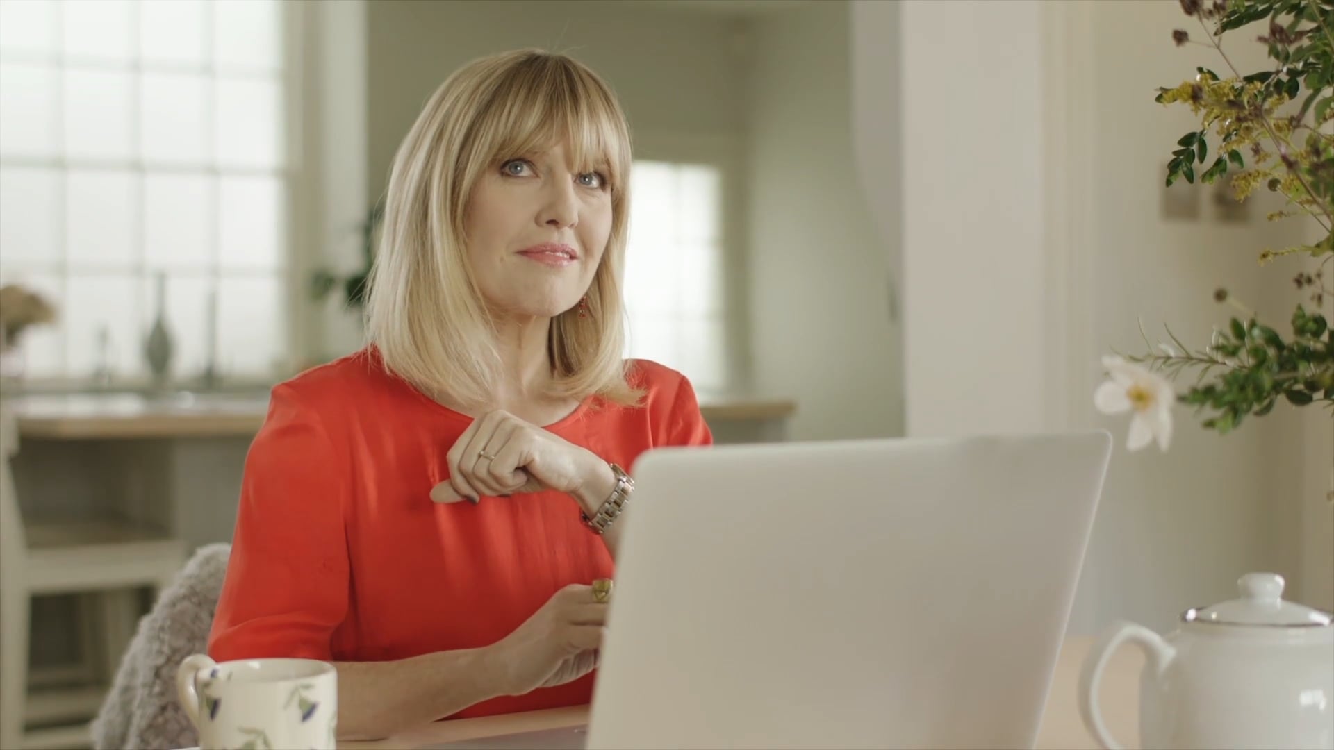 Alzheimer’s Research UK ‘The Mighty Quiz’ featuring Ashley Jensen