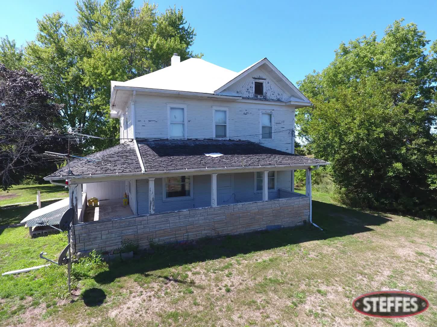 Wikoff Jefferson County Iowa Real Estate Auction on Vimeo