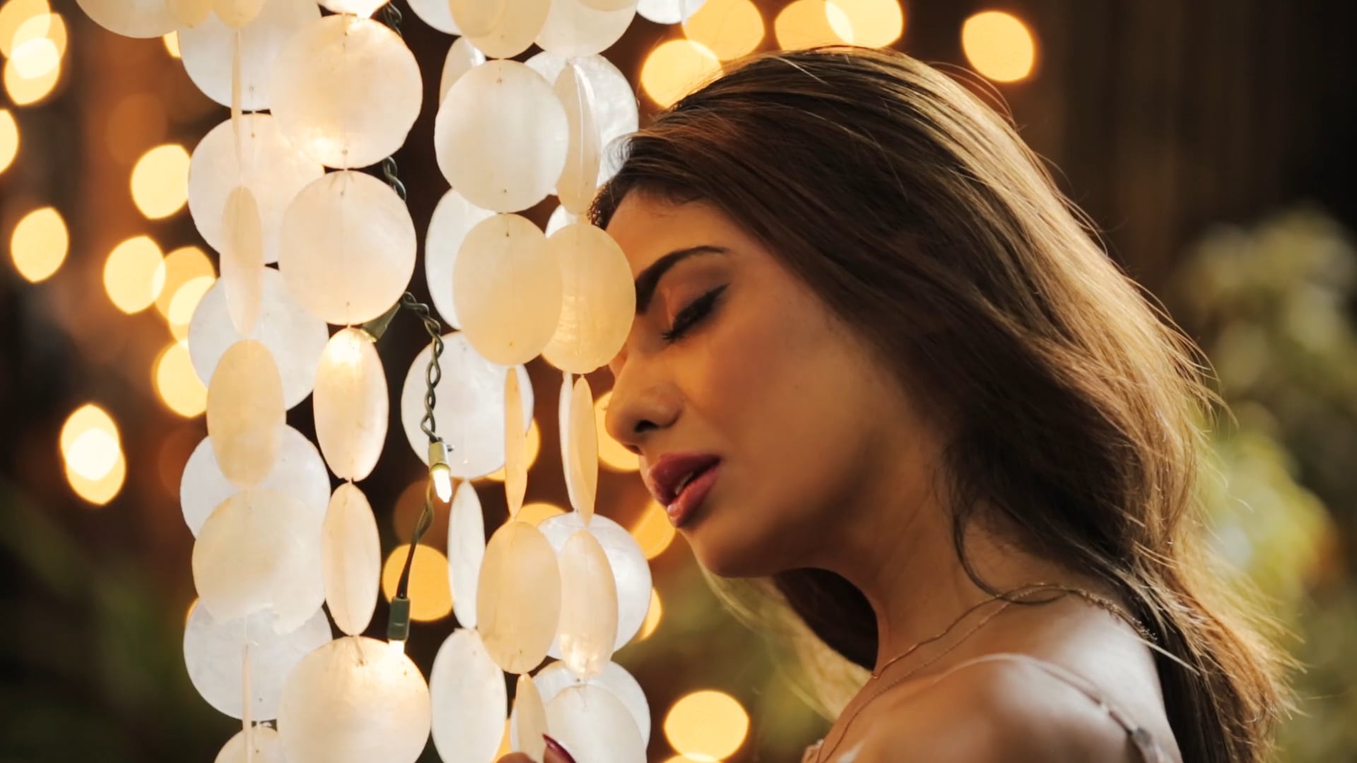 Aishvarya Khumar - Writings on the wall