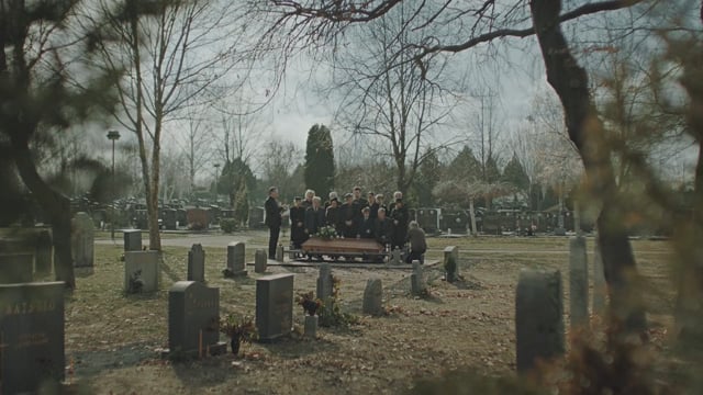 INSTRUMENTARIUM - By the grave