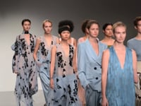Teatum Jones SS18 show at LFW