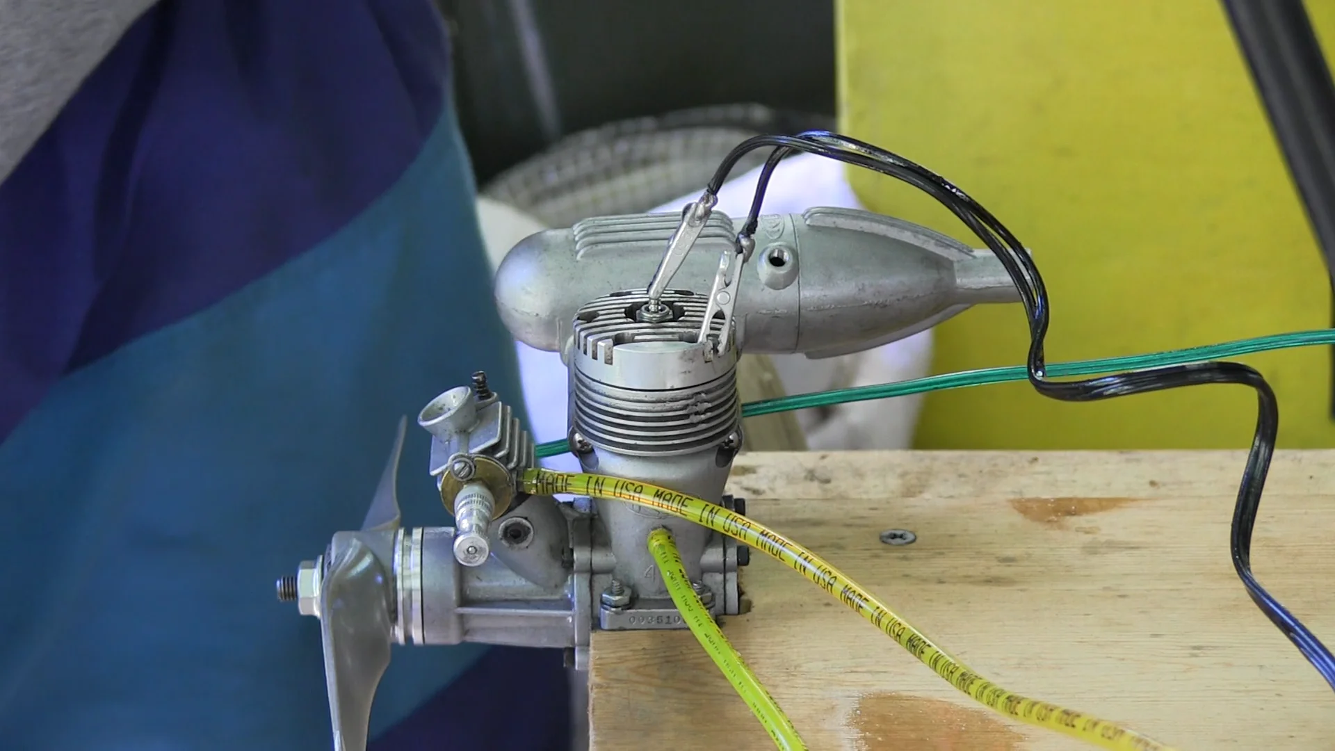 K&B 40 nitro engine for sale on Vimeo